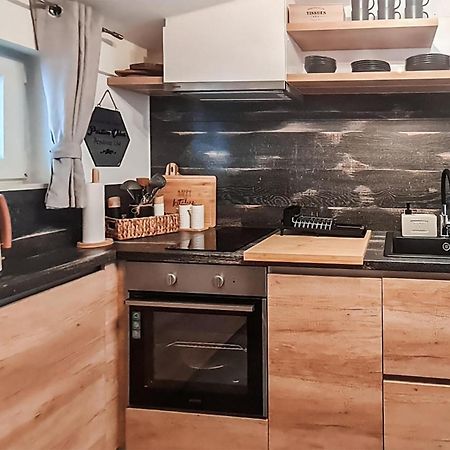 Nice Home In Karlovac With Wifi 外观 照片